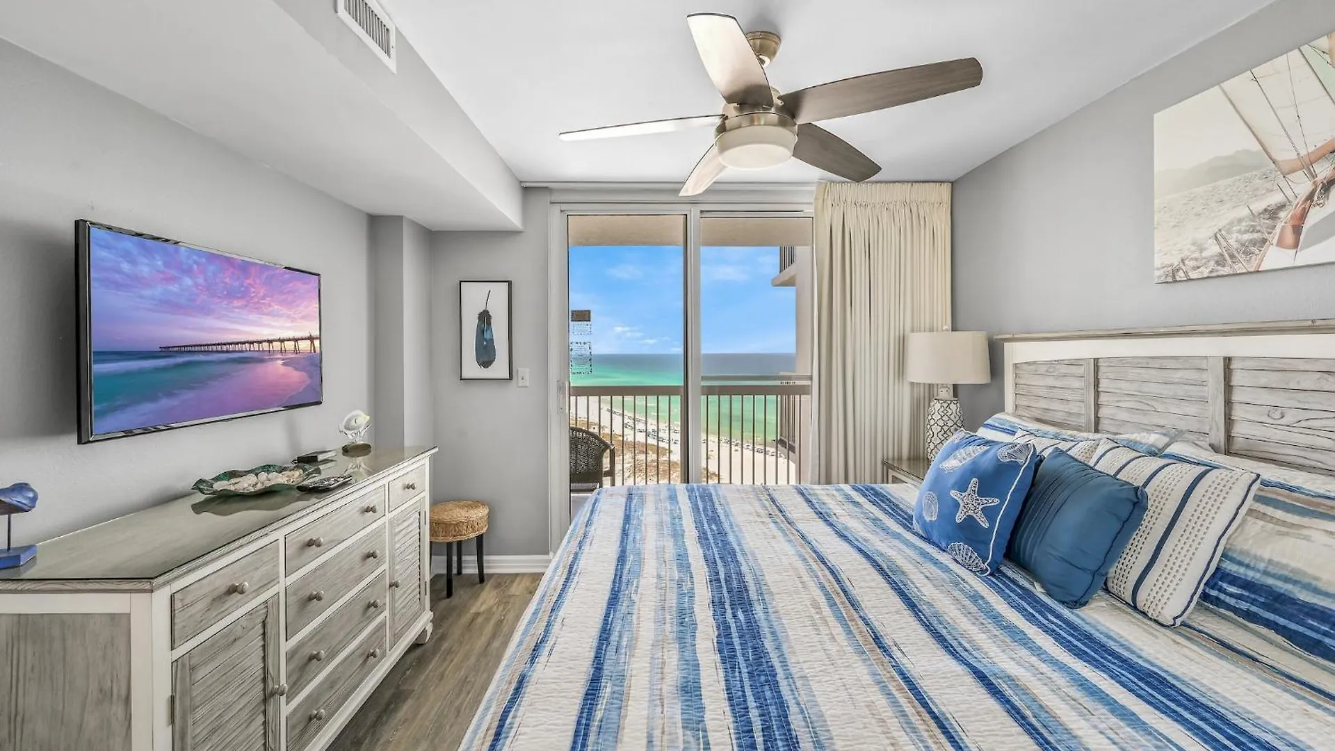 Pelican Beach Resort By Tufan Destin 0*,